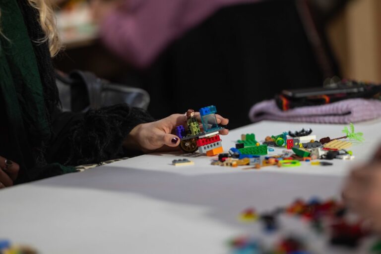 Rozwój Dziecka: 5 kluczowych etapów i praktyczne porady dla rodziców i nauczycieli